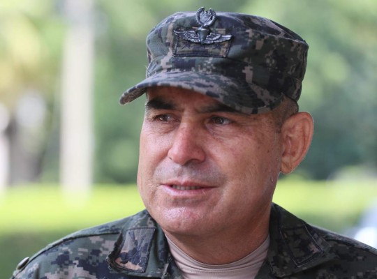 Premian a 18 policías insobornables en San Pedro Sula