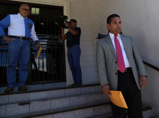 Polígrafo puso nerviosos a candidatos a magistrados del TSC