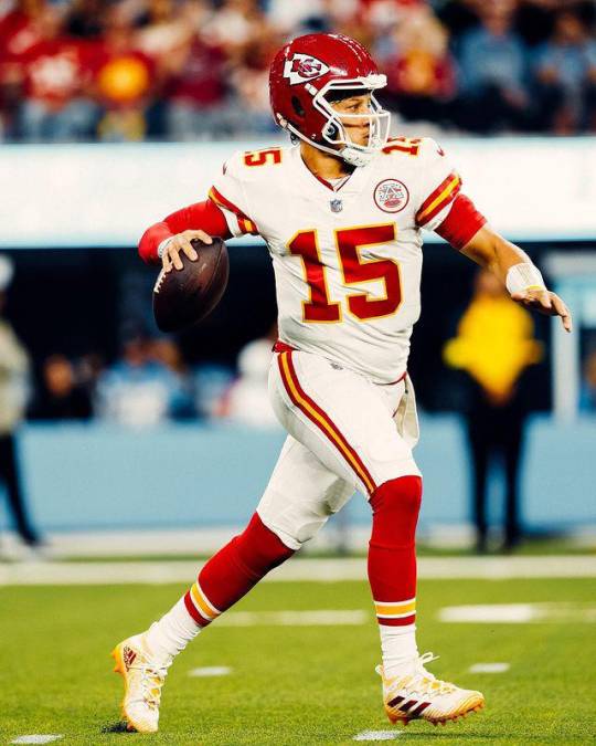 “He aprendido más y más sobre la historia del ‘quarterback’ negro desde que estoy en esta liga y los tipos que vinieron antes que yo y Jalen prepararon el escenario para esto”, reconoció Mahomes esta semana. 