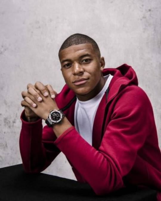 Otra de las exigencias de Mbappé en el PSG es seguir contando con un mayordomo, chofer y guardia de seguridad.