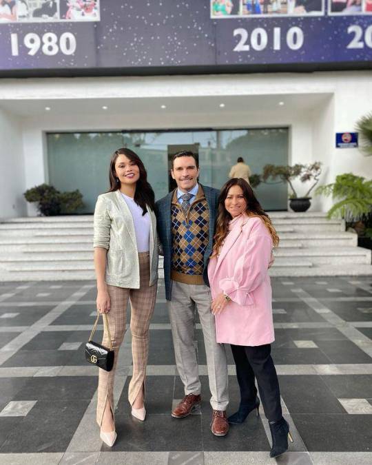 “¡Súper agradecida!”: Sirey Morán ya está en México para prepararse en Televisa