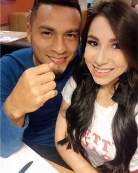 Marlon Licona - El portero hondureño del Motagua tiene una relación con la hermosa Maybey Ramírez.