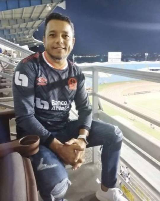 Danilo Turcios cuenta con 43 años de edad y es uno de los mejores futbolistas hondureños de los últimos años.