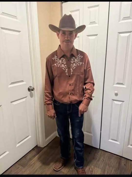 Identifican a hondureño que mató a tres compatriotas en floristería de Texas