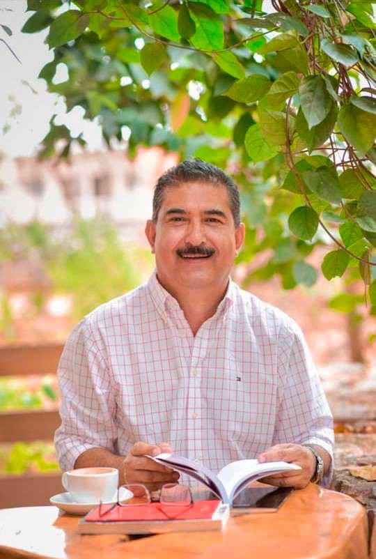 Recital de poesía en el Museo de Antropología