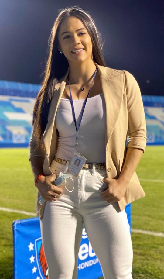 Isabel Zambrano flechó el corazón de Diego Vázquez y ya tienen varios años de relación. Ella misma hizo público su amor por el entrenador argentino.