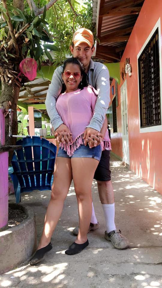 Juez de policía asesinado en Azacualpa iba a ser papá; su esposa recibió un balazo