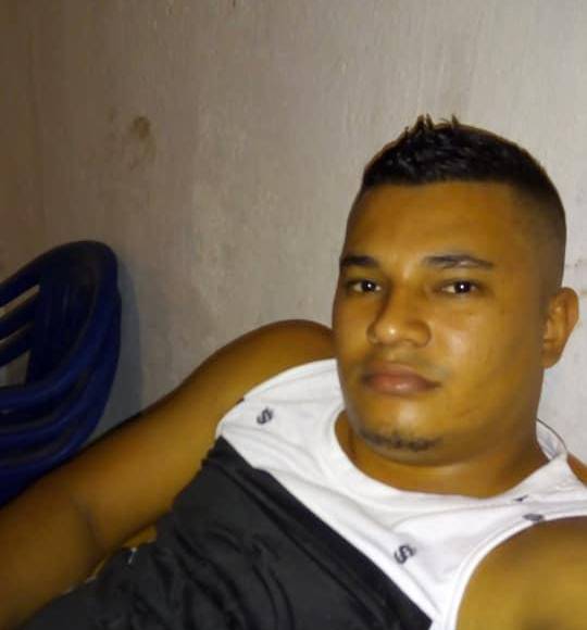 “Nunca me magine de mi hermanito que nos mi madre ahora está en el cielo. Me da un dolor saber es noticia. Luto en mi corazón”, lamentó otra de sus hermanas.