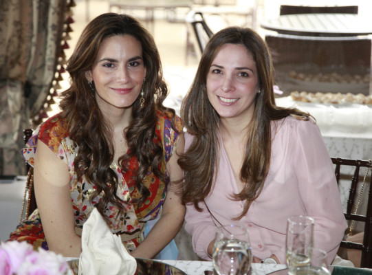 Mireya y Gabriel Hawit serán padres por segunda vez