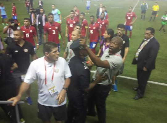 Paulo Wanchope protagoniza brutal pelea en Panamá