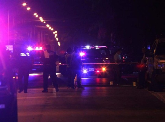 Tres muertos y seis heridos en tiroteo durante una fiesta en centro de México