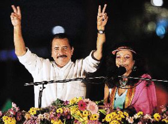 Ortega presenta 'urgente' reforma al Ejecutivo
