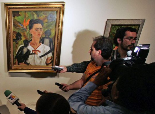 México inaugura muestra jamás reunida de Frida Kahlo