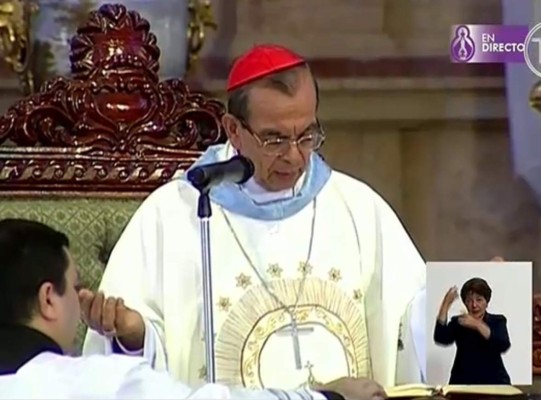 Fiesta en Tegucigalpa en honor a la Virgen de Suyapa