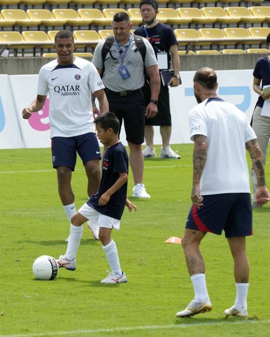 Para cerrar la jornada de amistosos, el PSG se enfrentará a Gamba Osaka, que también forma parte de la Liga Japonesa.