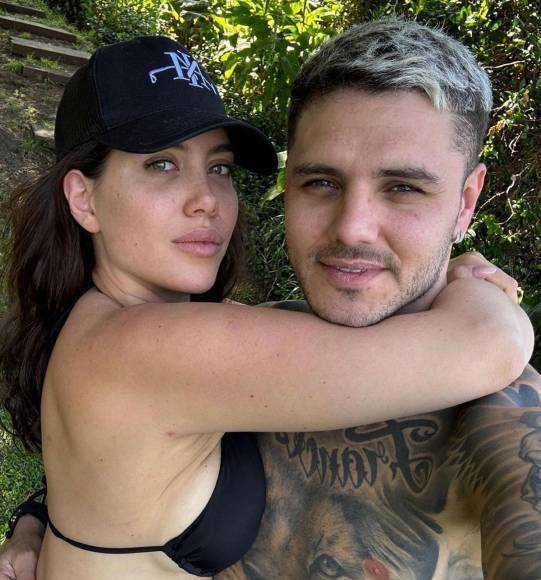 La modelo, empresaria e influencer volvió a hablar de sus relaciones íntimas con el futbolista argentino, que milita en el Galatasaray de Turquía.