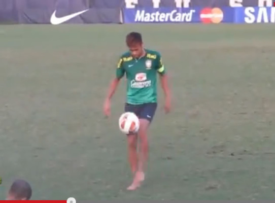 Vídeo: Neymar muestra sus tácticas antes de enfrentar a Honduras