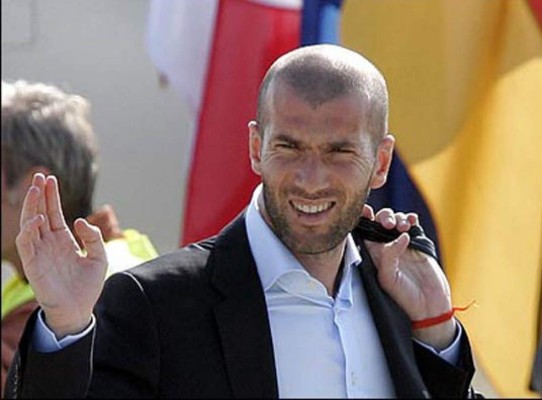 Zinedine Zidane participará en partido benéfico en Sao Paulo