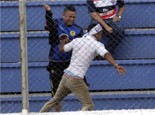 La Fenafuth analizará la ley antiviolencia en los estadios de Honduras