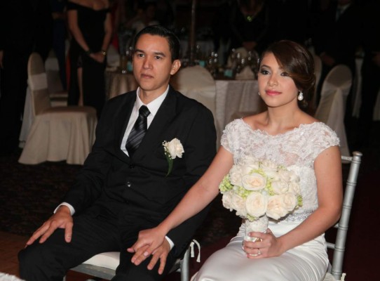 Júbilo y felicidad por el nuevo matrimonio