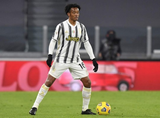 Cuadrado se lesiona y será baja en el Juventus-Oporto de octavos de Champions