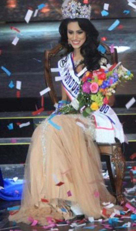 Gabriela Salazar se coronó como Miss Honduras Mundo 2015 el pasado 25 de julio.