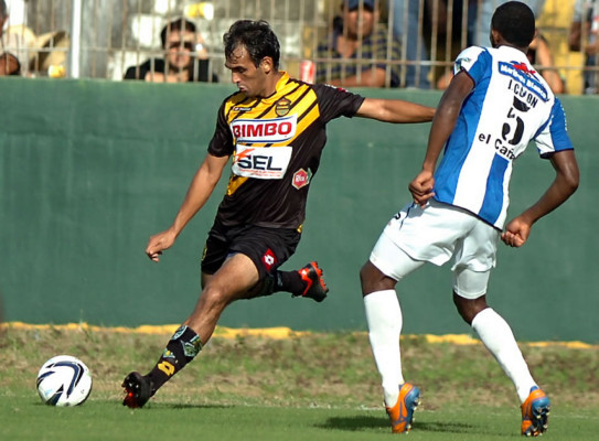 Cardozo: 'Bodden nos tapó todo'