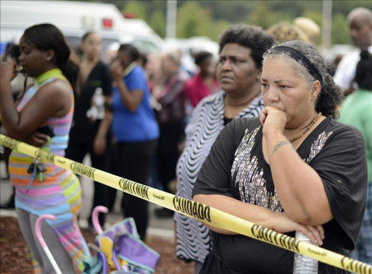 Autor de disparos en escuela de Nuevo México anunció lo que haría