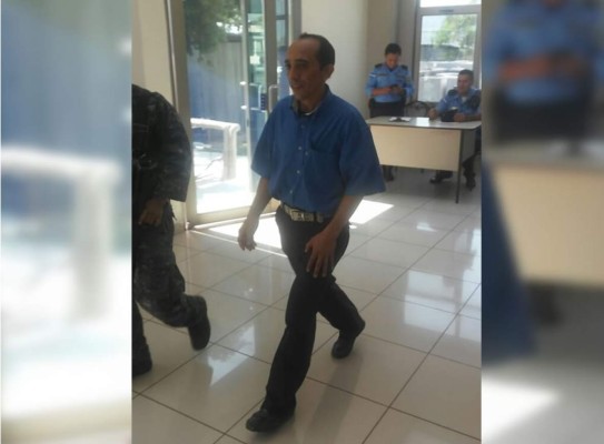 Dos testigos protegidos declaran en contra de maestro acusado por violación  