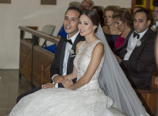 Ricardo y Eugenia contraen nupcias