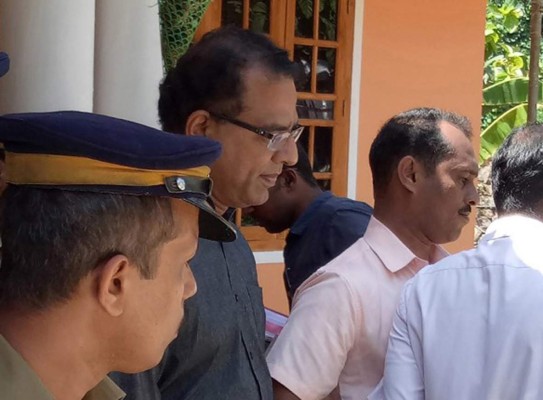 20 años de cárcel le caen a un sacerdote por violar a una adolescente en India