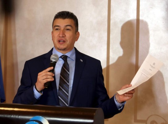 Corte a favor de que se apruebe Ley de Colaboración Eficaz