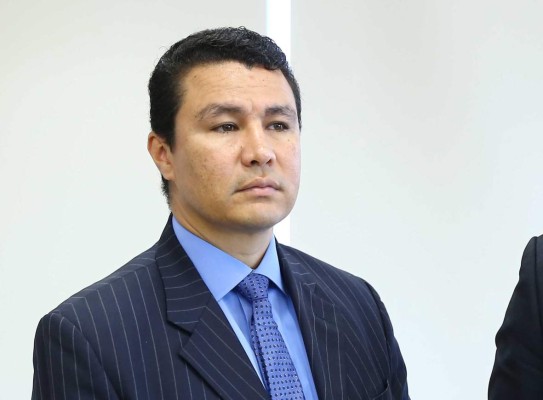 Gobierno dice que espera una propuesta 'seria” de transportistas