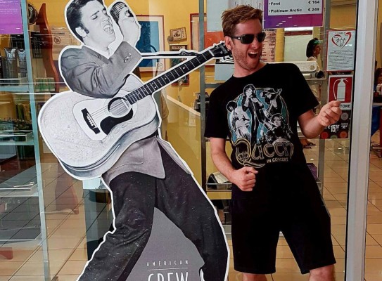 Artistas le cantan al amor en el Día de San Valentín en San Pedro Sula