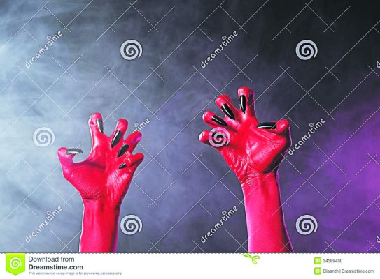 ¡Noches de aterradoras fiestas!