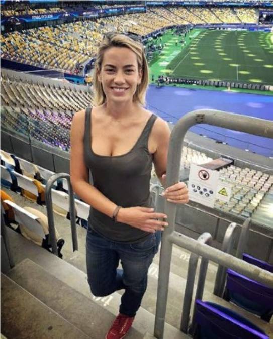 Anne-Laure Bonnet cubre la Liga francesa para BeIN Sports.