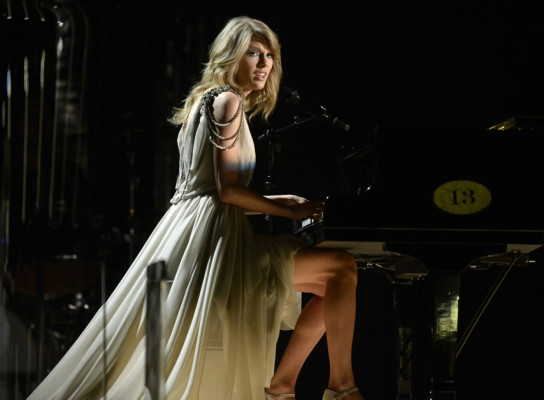 Daft Punk gana el Grammy a la Grabación y Álbum del Año 