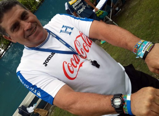 Lanzan pulseras mundialistas en apoyo a la Selección de Honduras