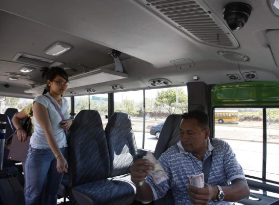 Identifican puntos conflictivos en la Ley de Transporte