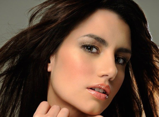 Cinco famosas latinas comparten su intimidad