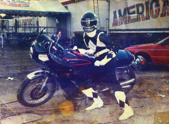 Dejó las playas por el circo