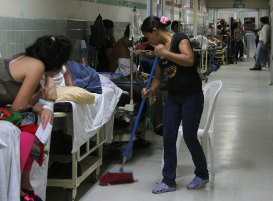 Aseadores y guardias del Rivas siguen sin salario