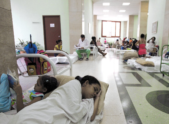 Huracán Ike salió de Cuba rumbo al Golfo de México