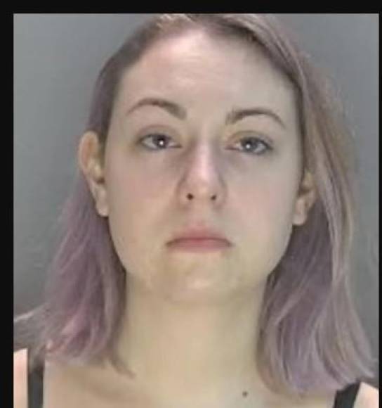 Hannah Harris, de 24 años, fue incluida en el registro de delincuentes sexuales por tiempo indefinido después de que un tribunal escuchara que su comportamiento tuvo un “efecto devastador” en el niño abusado.
