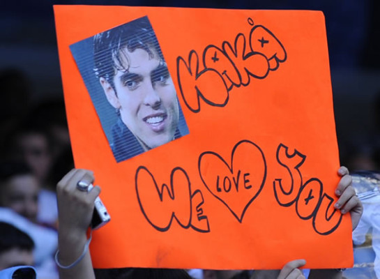 Espectacular presentación de Kaká en el Real Madrid