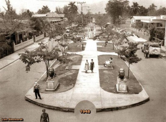 Gráfica tomada en 1948 del Paseo Lempira que fue inaugurado en 1936.