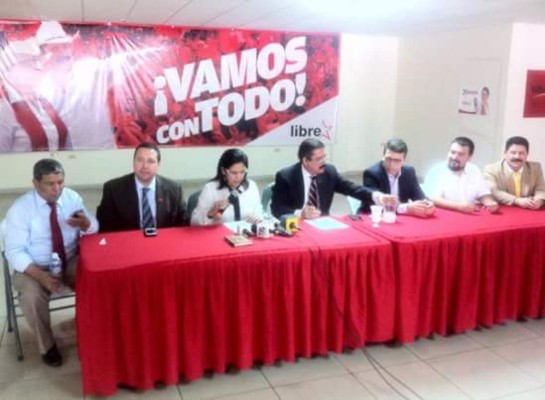 Nueve corrientes aprueba Mesa Amplia de Libre