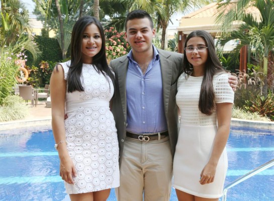 Ágape en víspera de la graduación