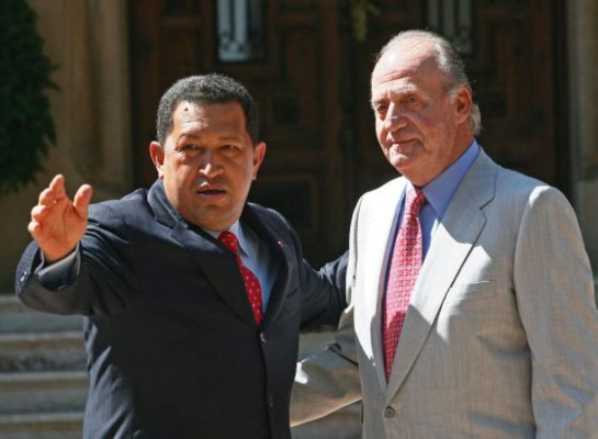 Chávez anuncia nacionalización de Banco de Venezuela