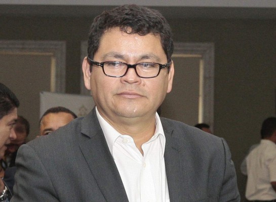 'La Unah puede estar en la lista de las mejores”